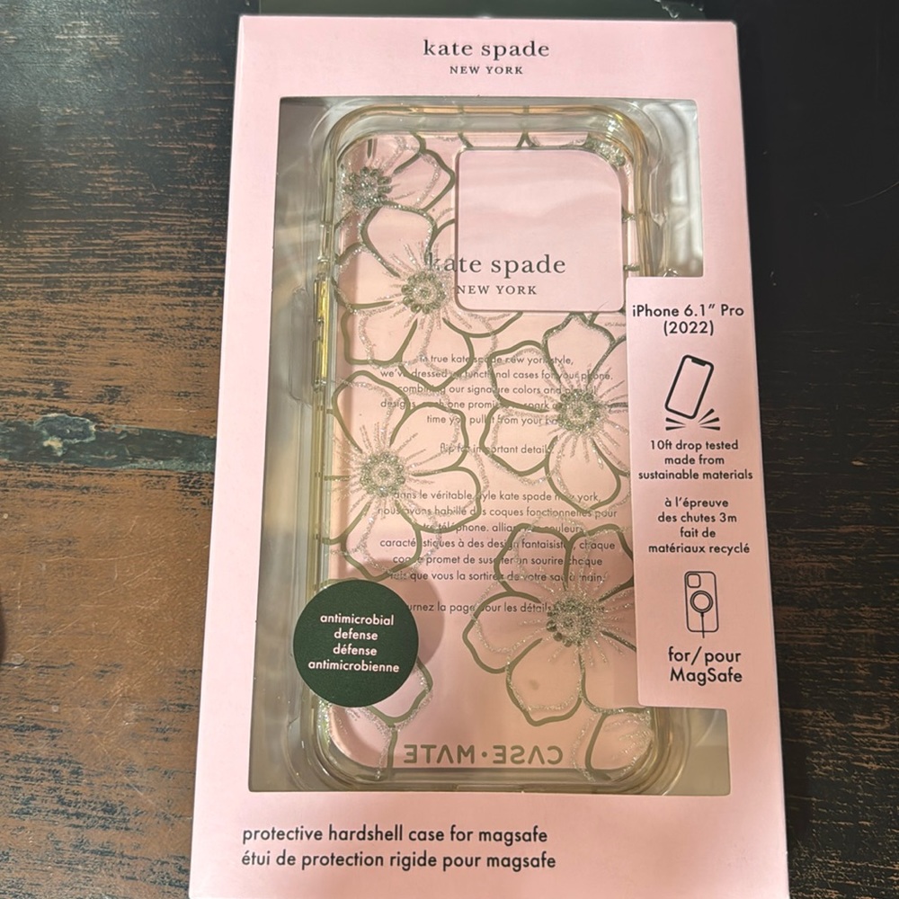Kate spade iPhone 14 Pro case